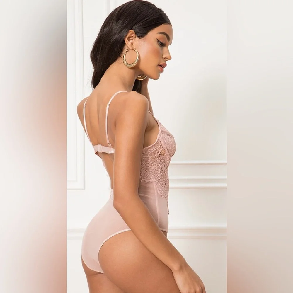 Bardot Superdown Britney Lace Bodysuit Pink Sheer Feminine Romantic | Size 6/S - Picture 9 of 17